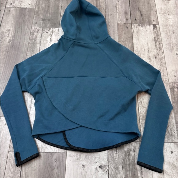 Nike Tech Fleece Butterfly Sweater Asymmetrical XS Blue STAIN - Picture 10 of 11